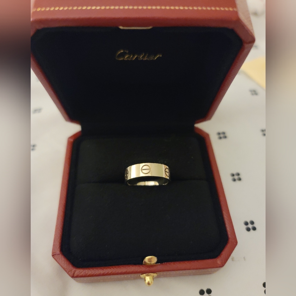 Authentic Cartier Ring 18K White Gold